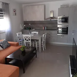 Nada Apartman Liznjan